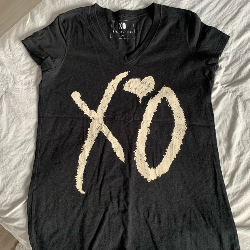 The Weeknd “XO” official merch tee